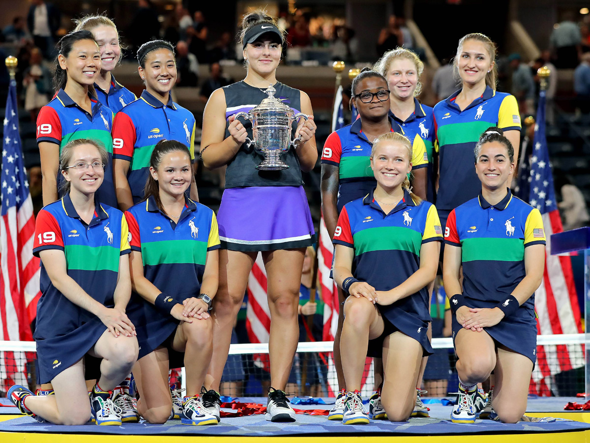 Bianca Andreescu Celebrates in US Open Win Photo Gallery - Sakshi14