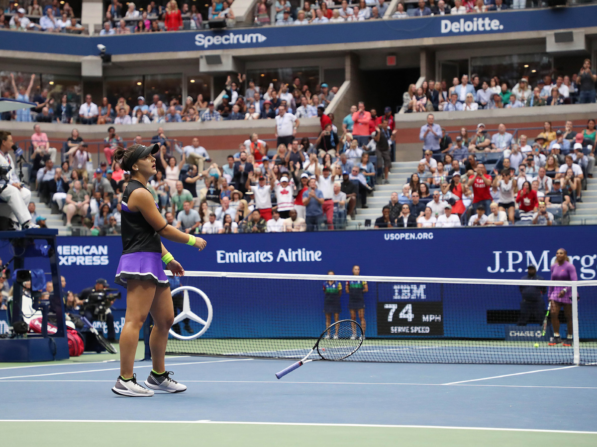 Bianca Andreescu Celebrates in US Open Win Photo Gallery - Sakshi30