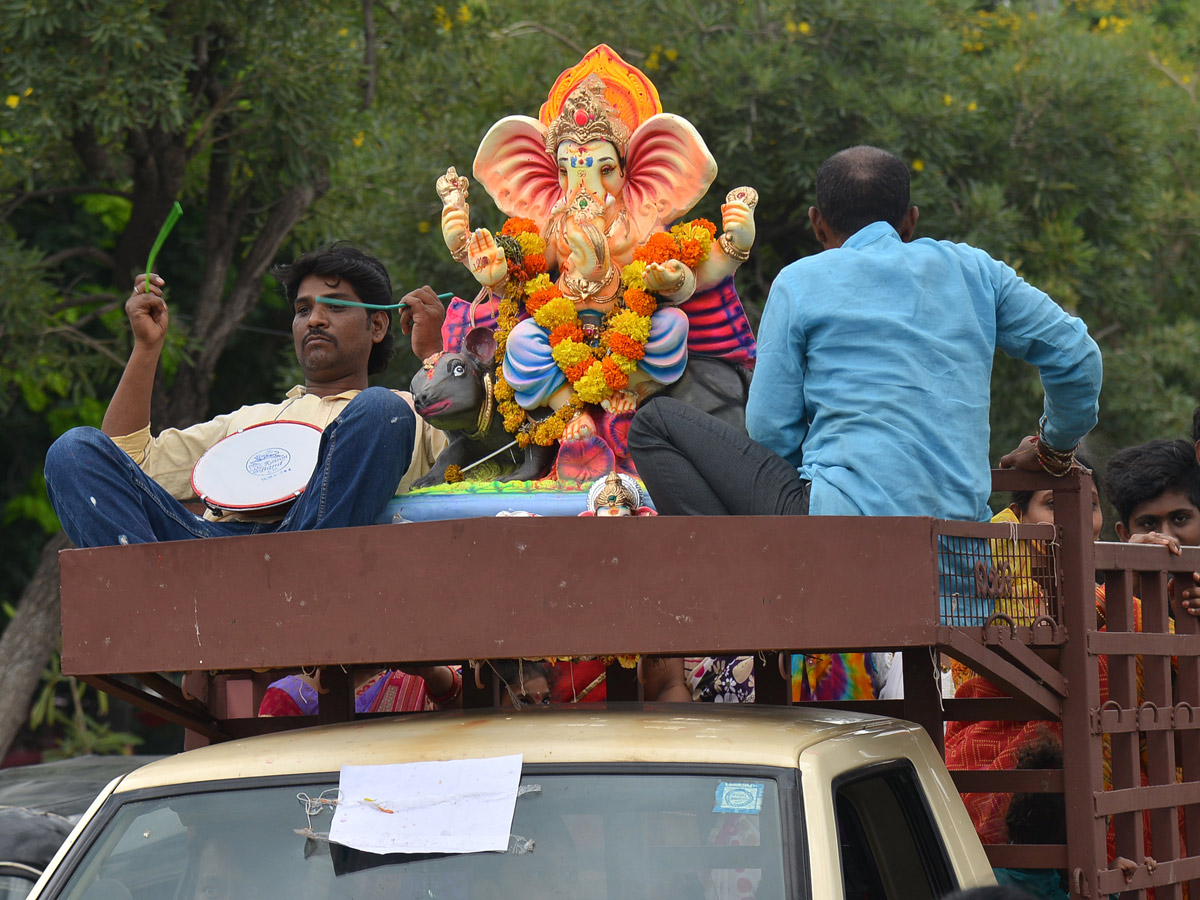 Hyderabad Ganesh Nimajjanam in Tank Bund Photo Gallery - Sakshi41