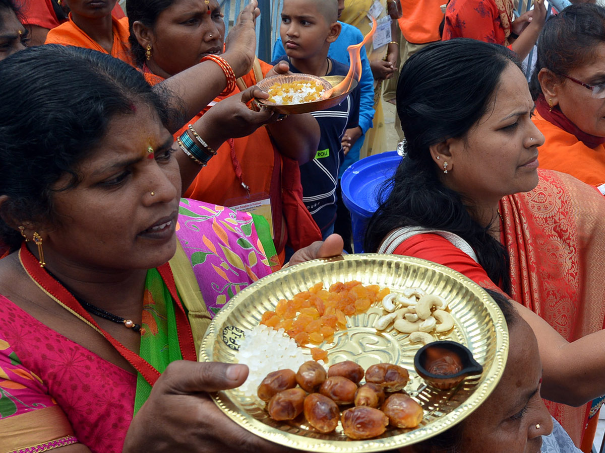 Bramotsavams Sri vari Chinnasesha Vahana at Tirumala Photo Gallery - Sakshi32