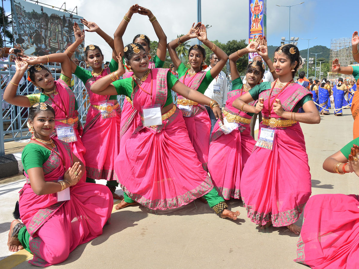 Bramotsavams Sri vari Chinnasesha Vahana at Tirumala Photo Gallery - Sakshi44