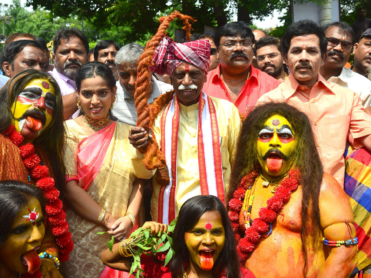 Bandaru Dattatreya Alai Balai in Jal Vihar Photo Gallery - Sakshi12