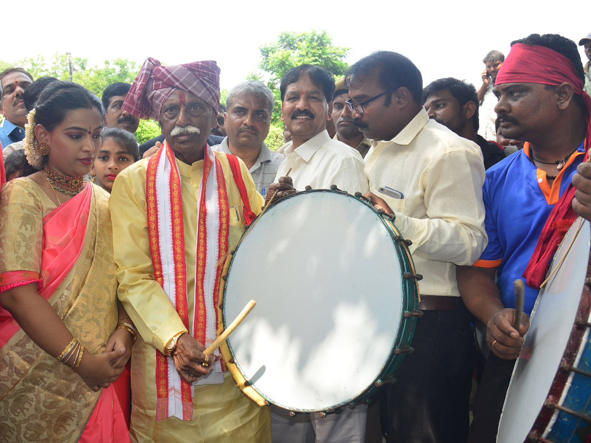 Bandaru Dattatreya Alai Balai in Jal Vihar Photo Gallery - Sakshi16