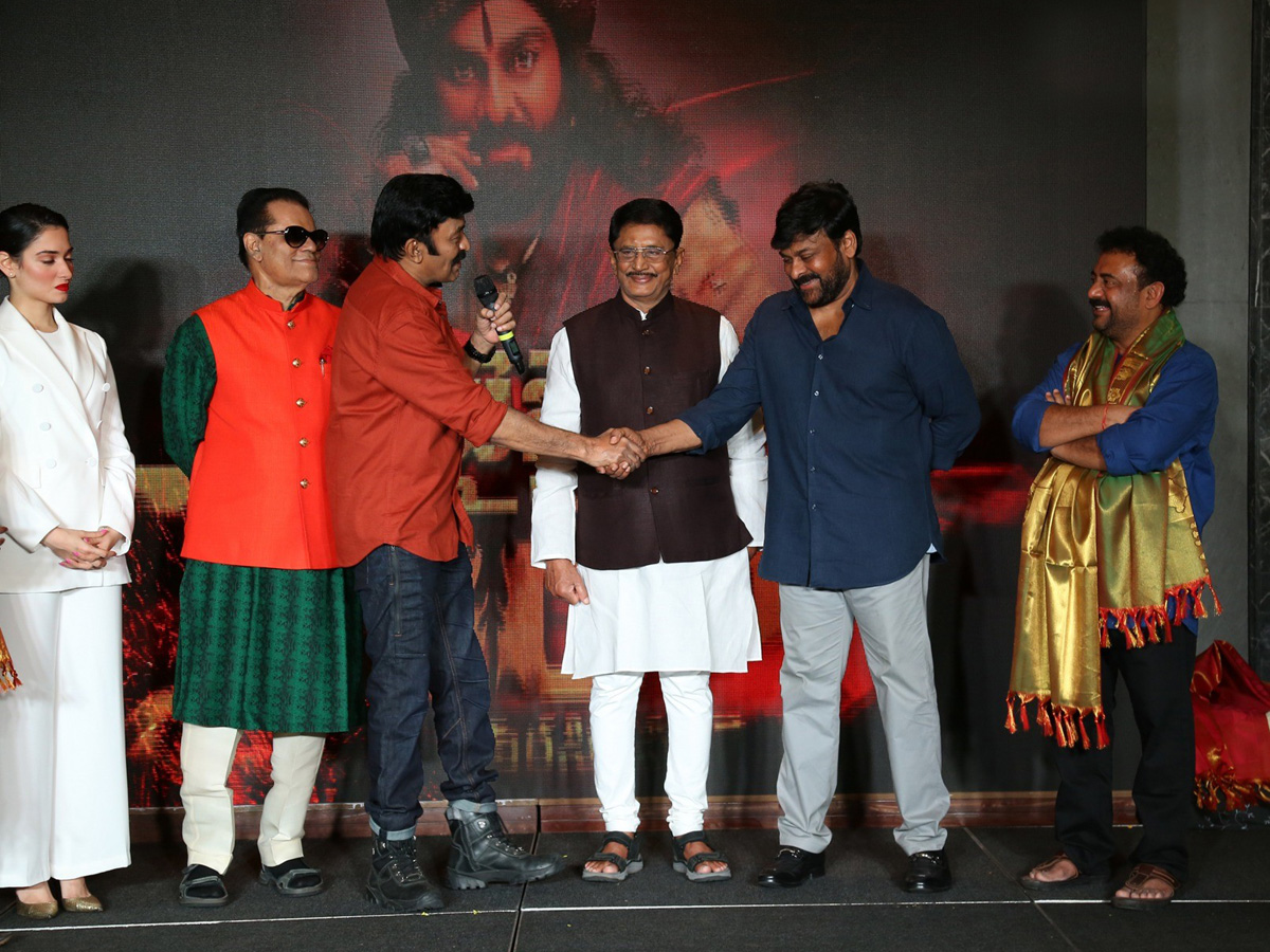 TSR Felicitated Sye Raa Team Photo Gallery - Sakshi12