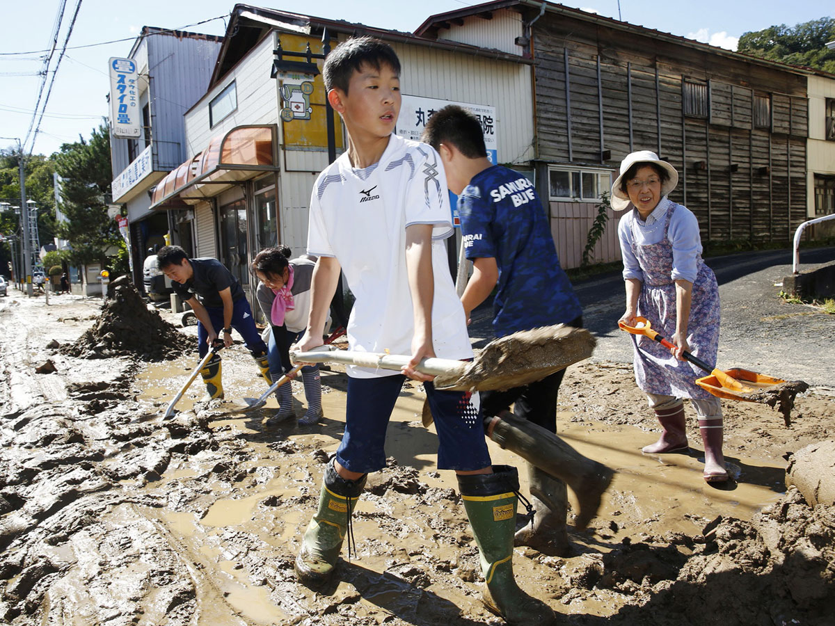 Japan Begins Clean Up After Typhoon Photo Gallery - Sakshi15