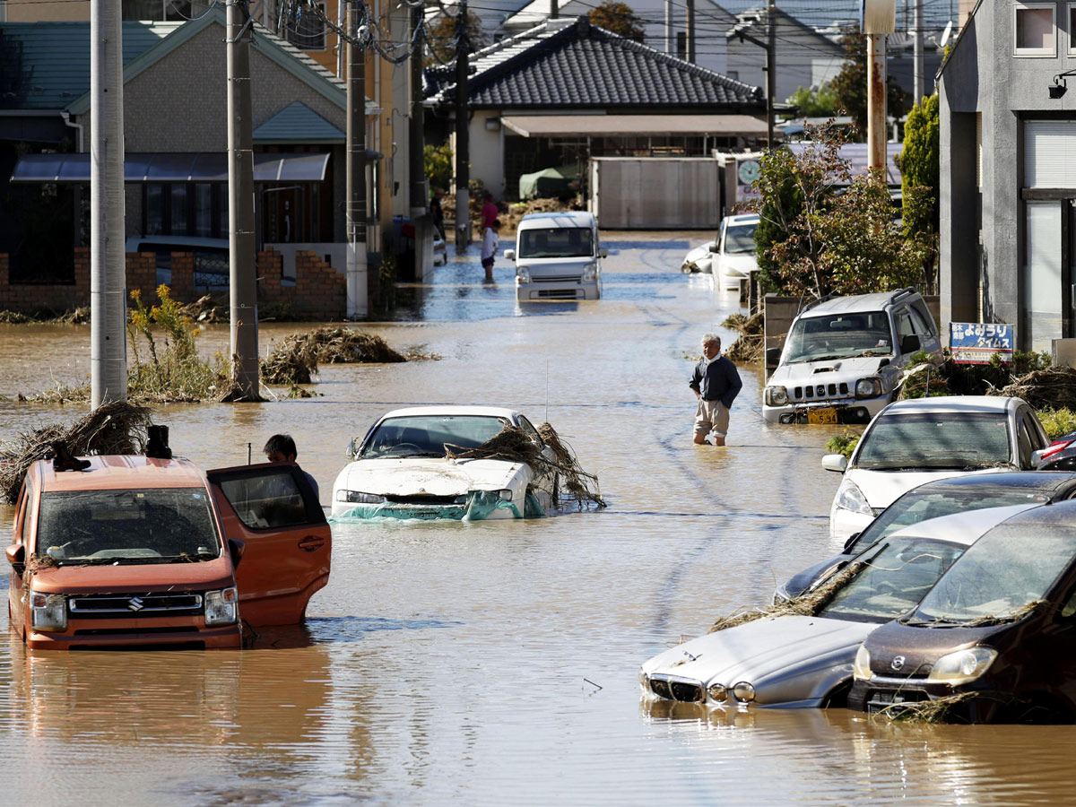 Japan Begins Clean Up After Typhoon Photo Gallery - Sakshi17