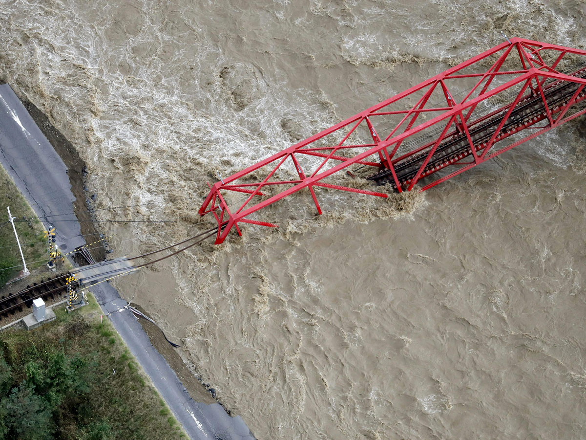 Japan Begins Clean Up After Typhoon Photo Gallery - Sakshi19