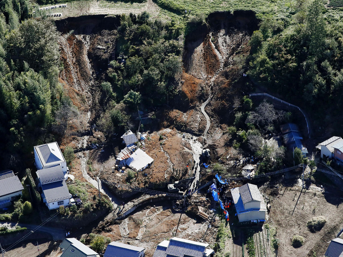 Japan Begins Clean Up After Typhoon Photo Gallery - Sakshi22