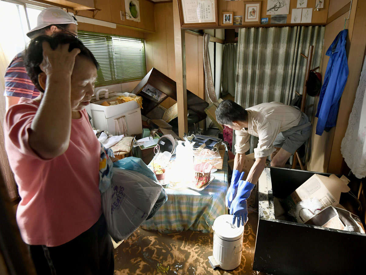 Japan Begins Clean Up After Typhoon Photo Gallery - Sakshi30