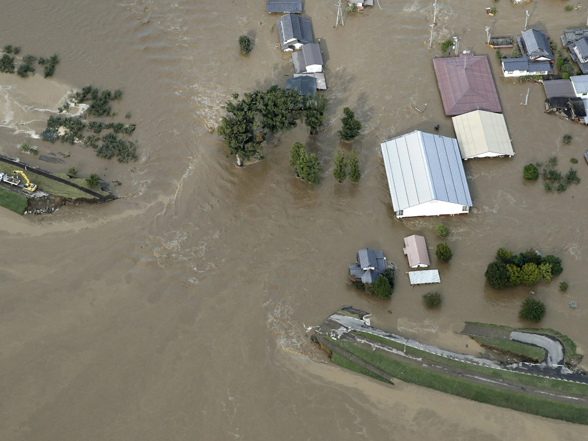 Japan Begins Clean Up After Typhoon Photo Gallery - Sakshi36