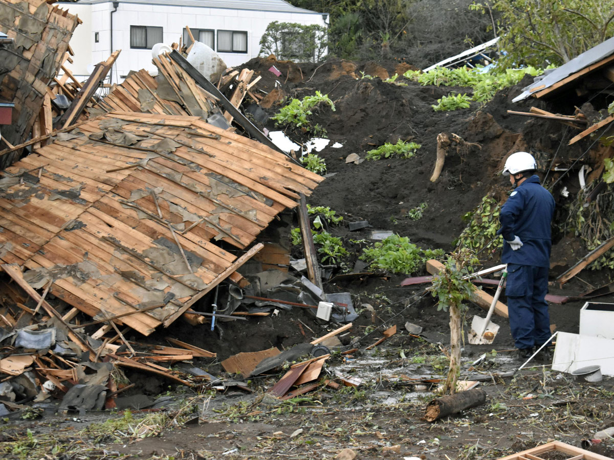 Japan Begins Clean Up After Typhoon Photo Gallery - Sakshi38