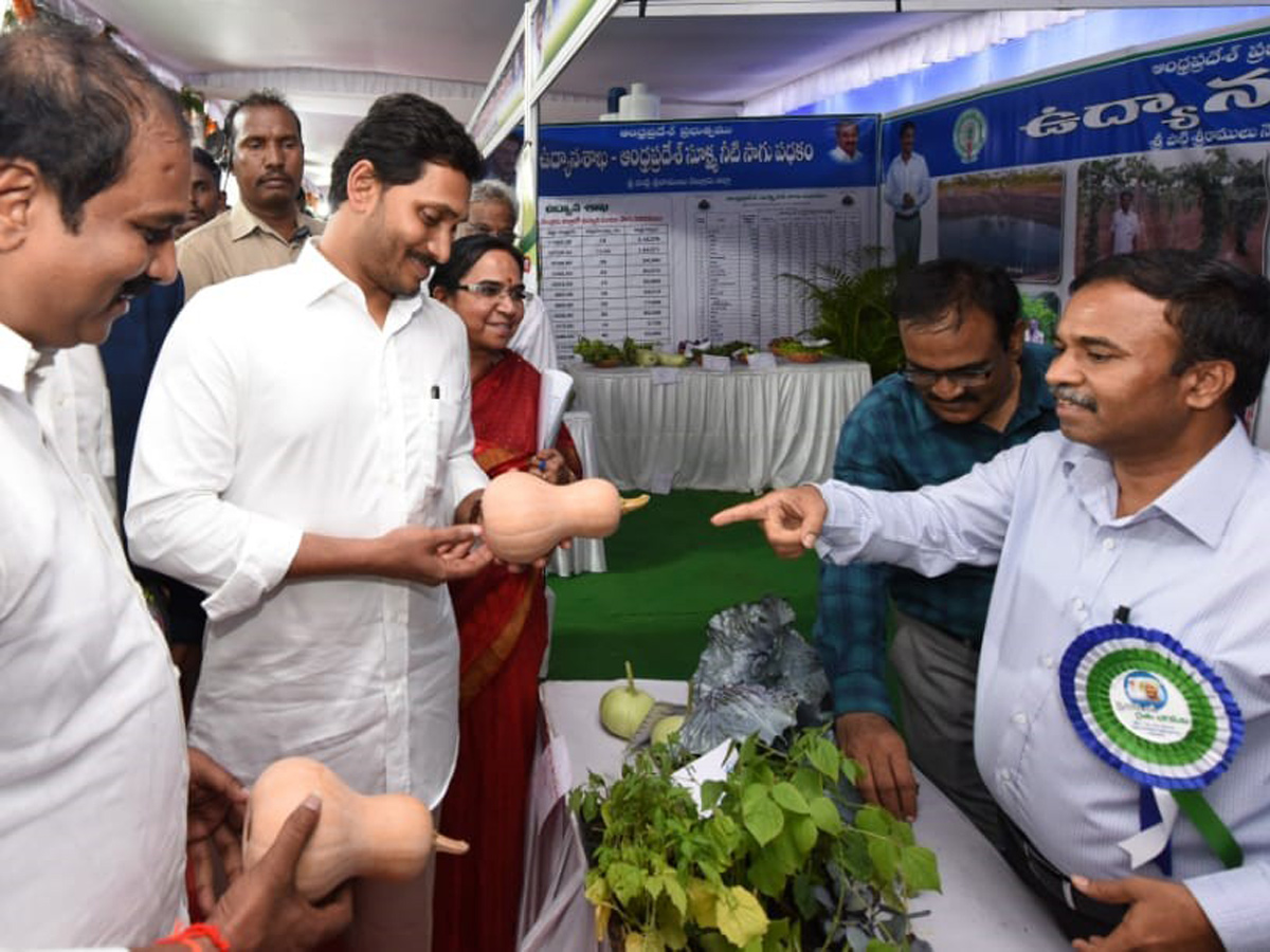 Cm Ys Jagan Launches Ysr Rythu Bharosa at Nellore Photo Gallery - Sakshi8