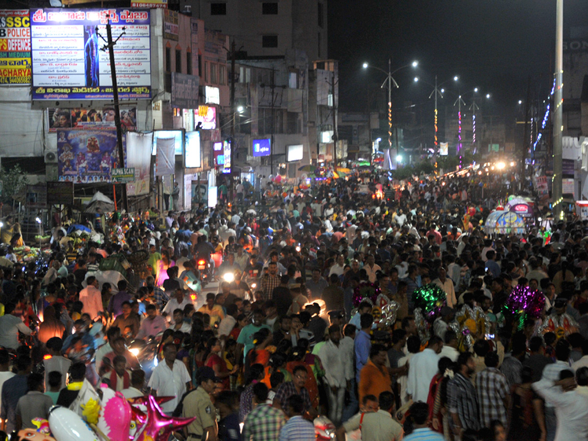 Paiditalli Ammavari Sirimanotsavam In Vizianagaram Photo Gallery - Sakshi3