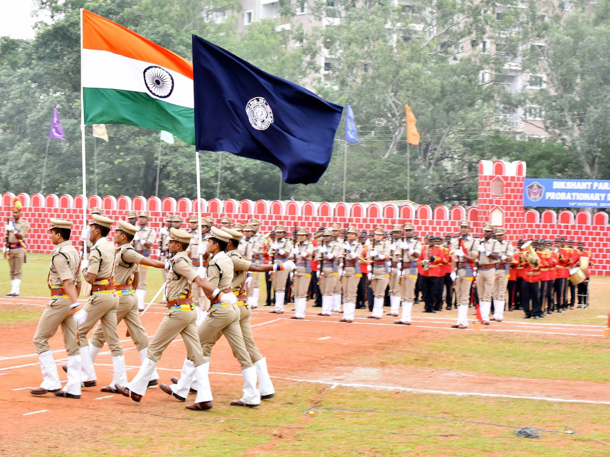 DSP Passing Out Parade of 2018 Batch Held at Magalagari Photo Gallery - Sakshi24