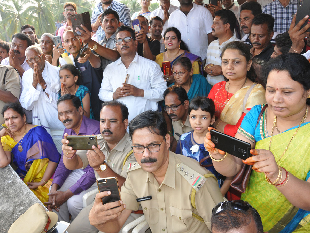 Paiditalli Ammavari Sirimanotsavam In Vizianagaram Photo Gallery - Sakshi11