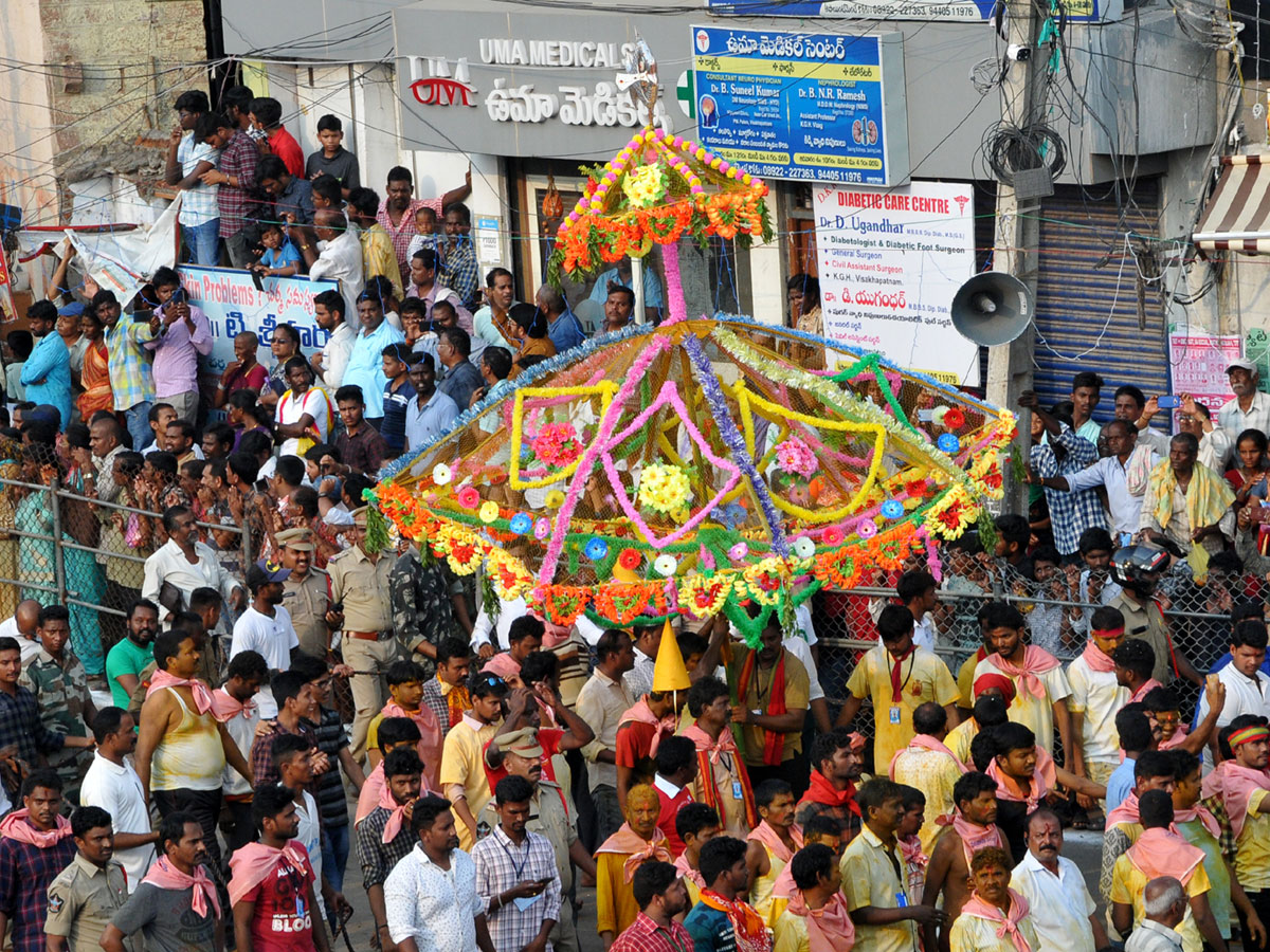 Paiditalli Ammavari Sirimanotsavam In Vizianagaram Photo Gallery - Sakshi33