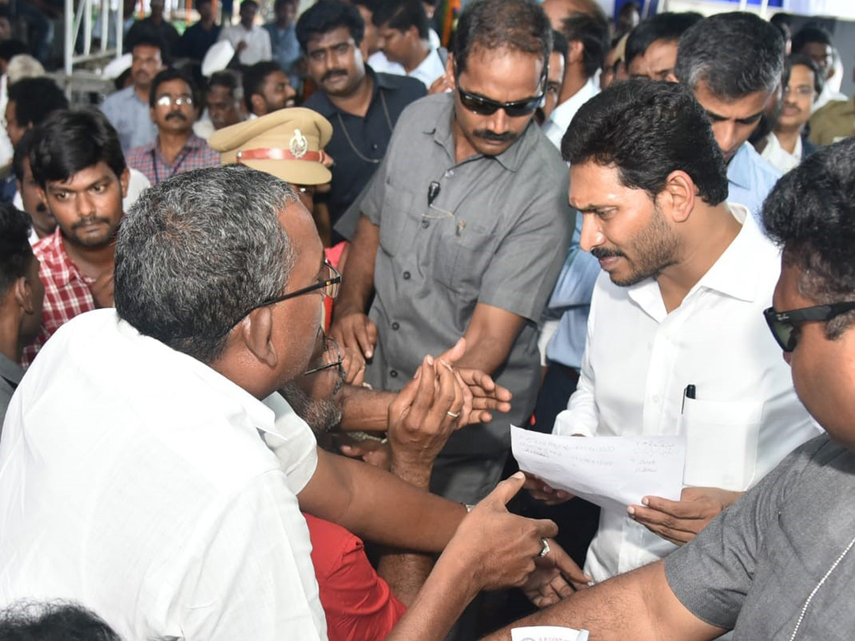 AP CM YS Jagan Opening Karapa Village Secretariat Photo Gallery - Sakshi8