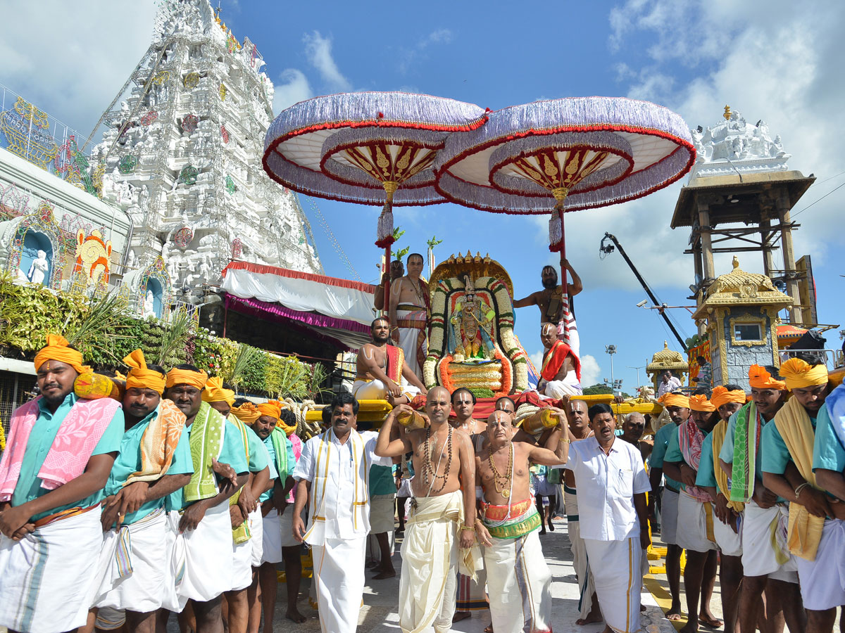 Tirumala Srivari Brahmotsavam Photo Gallery - Sakshi26