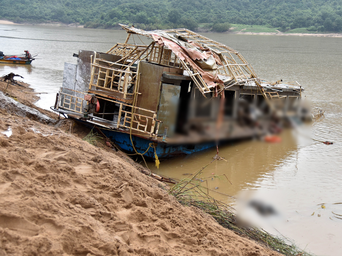 Kachuluru Boat Operation Success Photo Gallery - Sakshi6