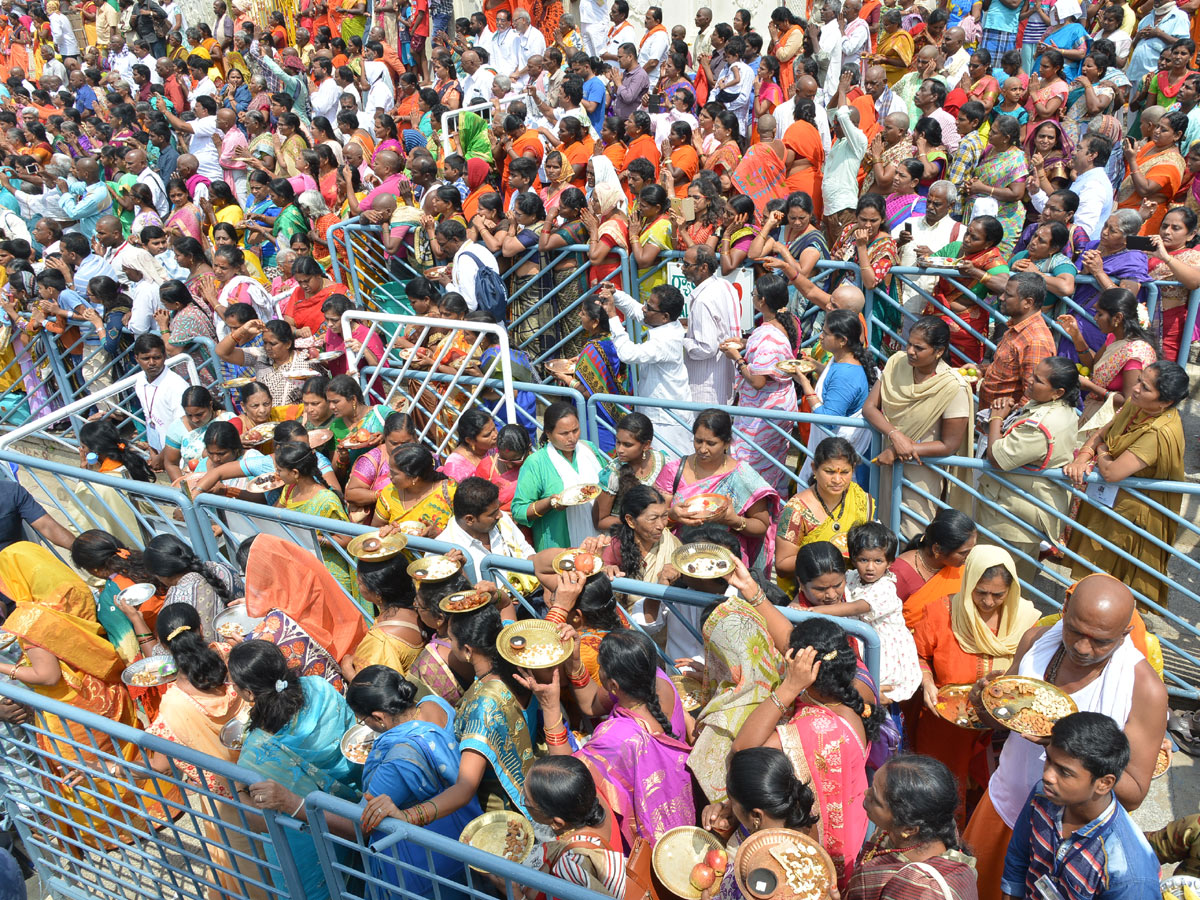 Tirumala Brahmotsavam Srivaru On Kalpavriksha Vahanam Photo Gallery  - Sakshi4