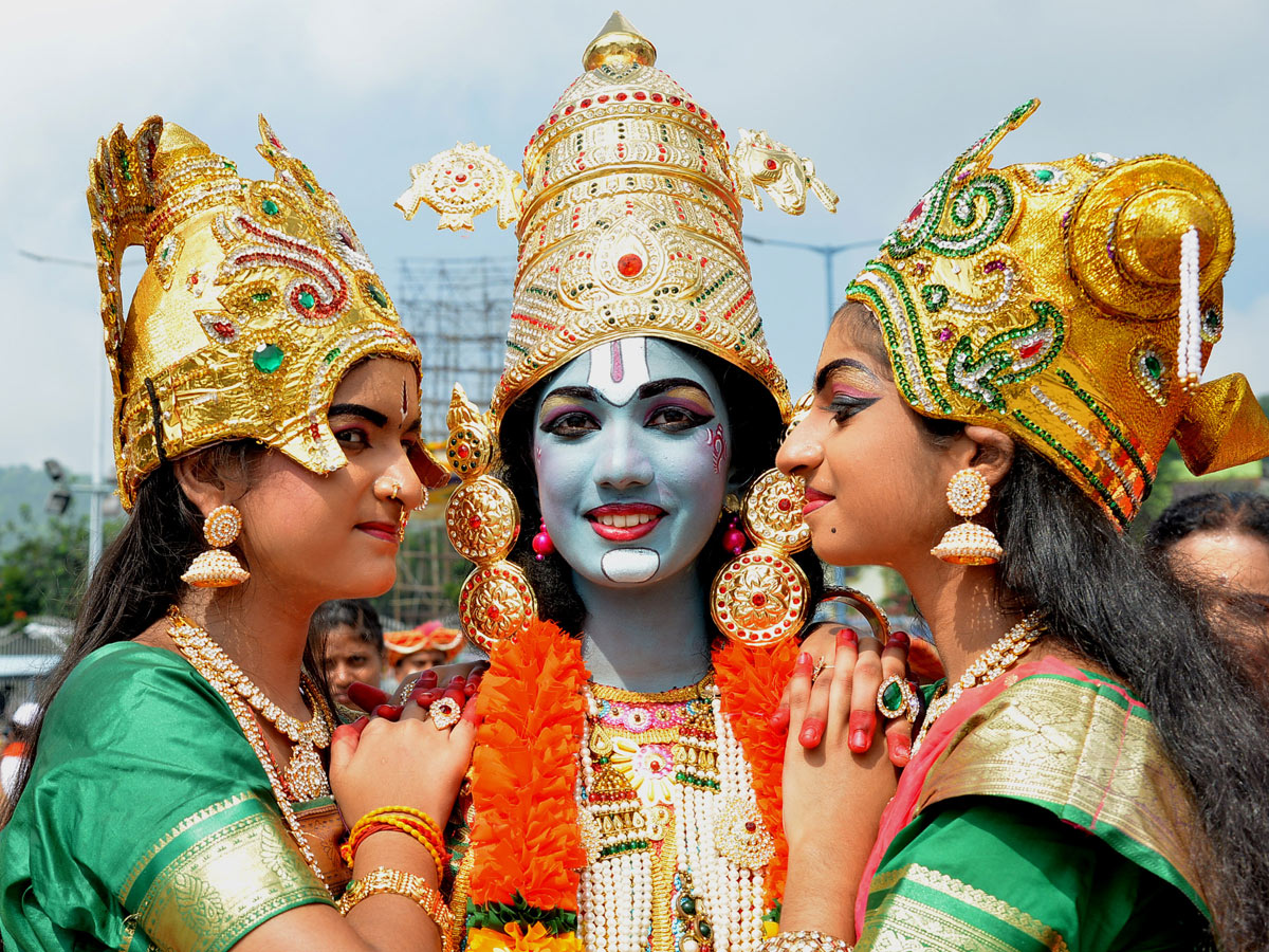 Tirumala Brahmotsavam Srivaru On Kalpavriksha Vahanam Photo Gallery  - Sakshi7