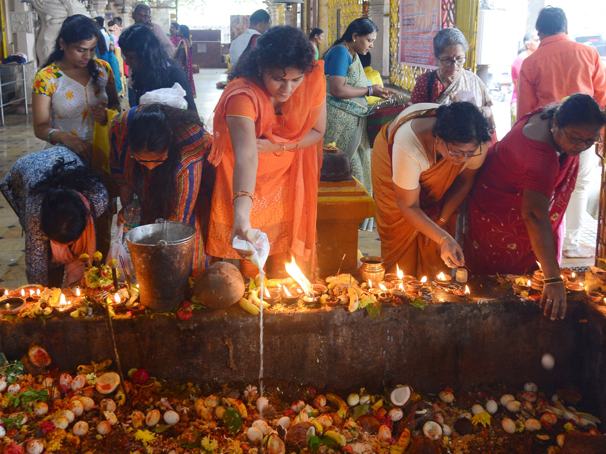 Telugu States Celebrating Nagula Chavithi Festival Photo Gallery - Sakshi10