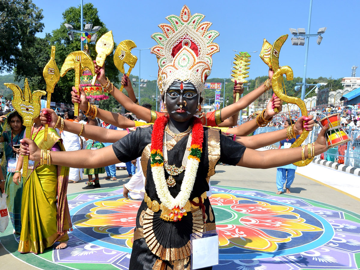 Tirumala Brahmotsavam Mohini Avatar Performed For Lord Venkateswara Photo Gallery - Sakshi14