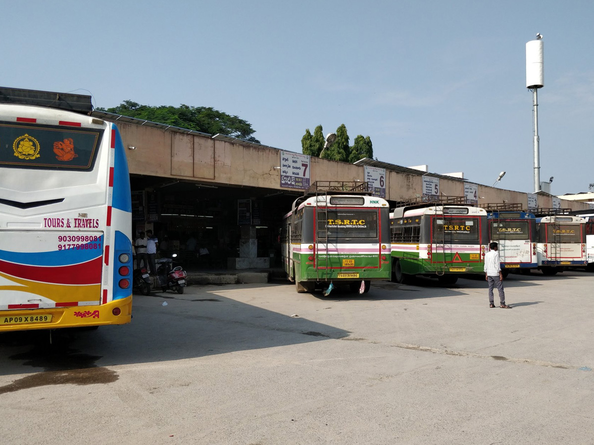 RTC strike in Telangana Photo Gallery - Sakshi1