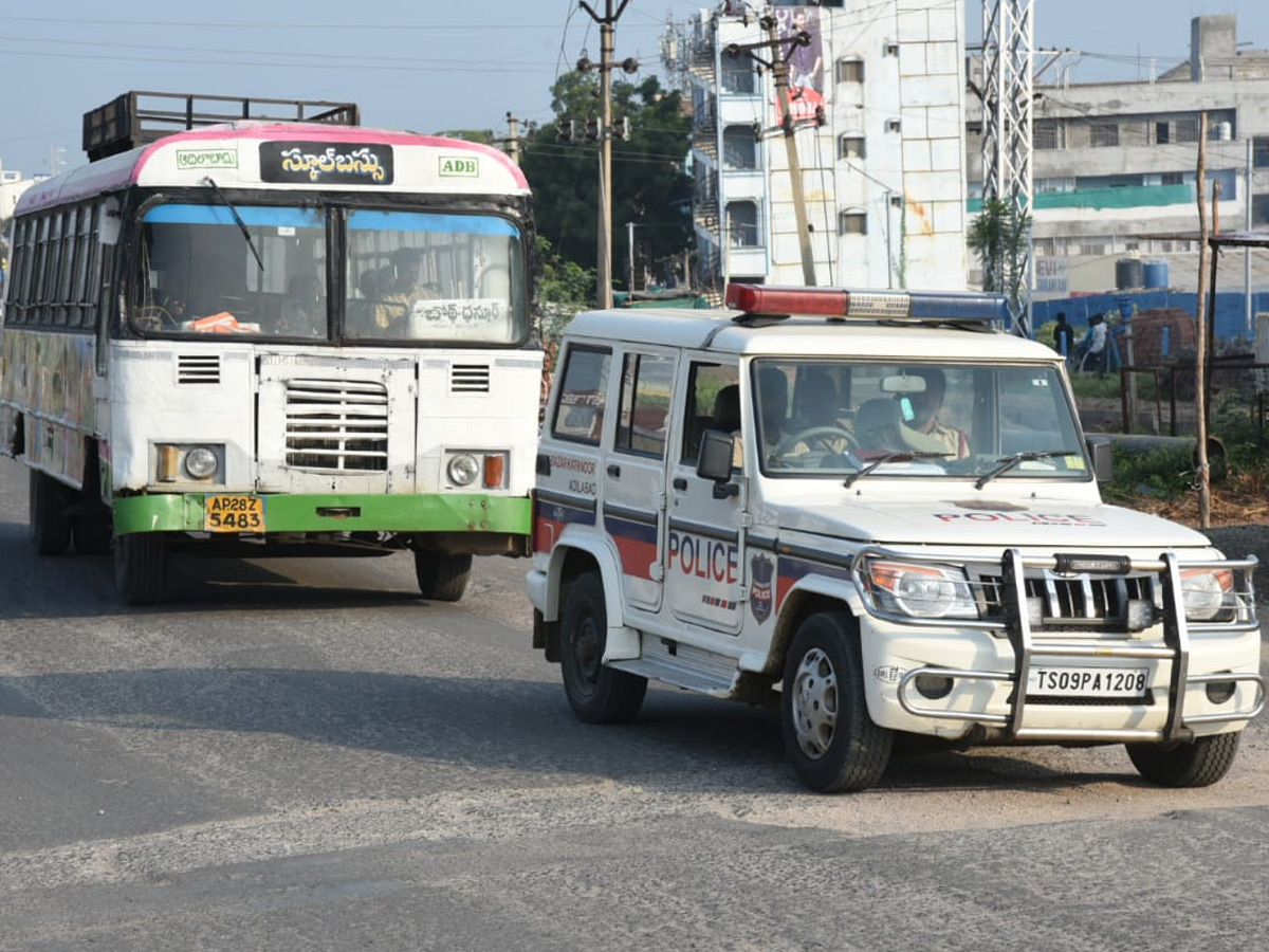 RTC strike in Telangana Photo Gallery - Sakshi6