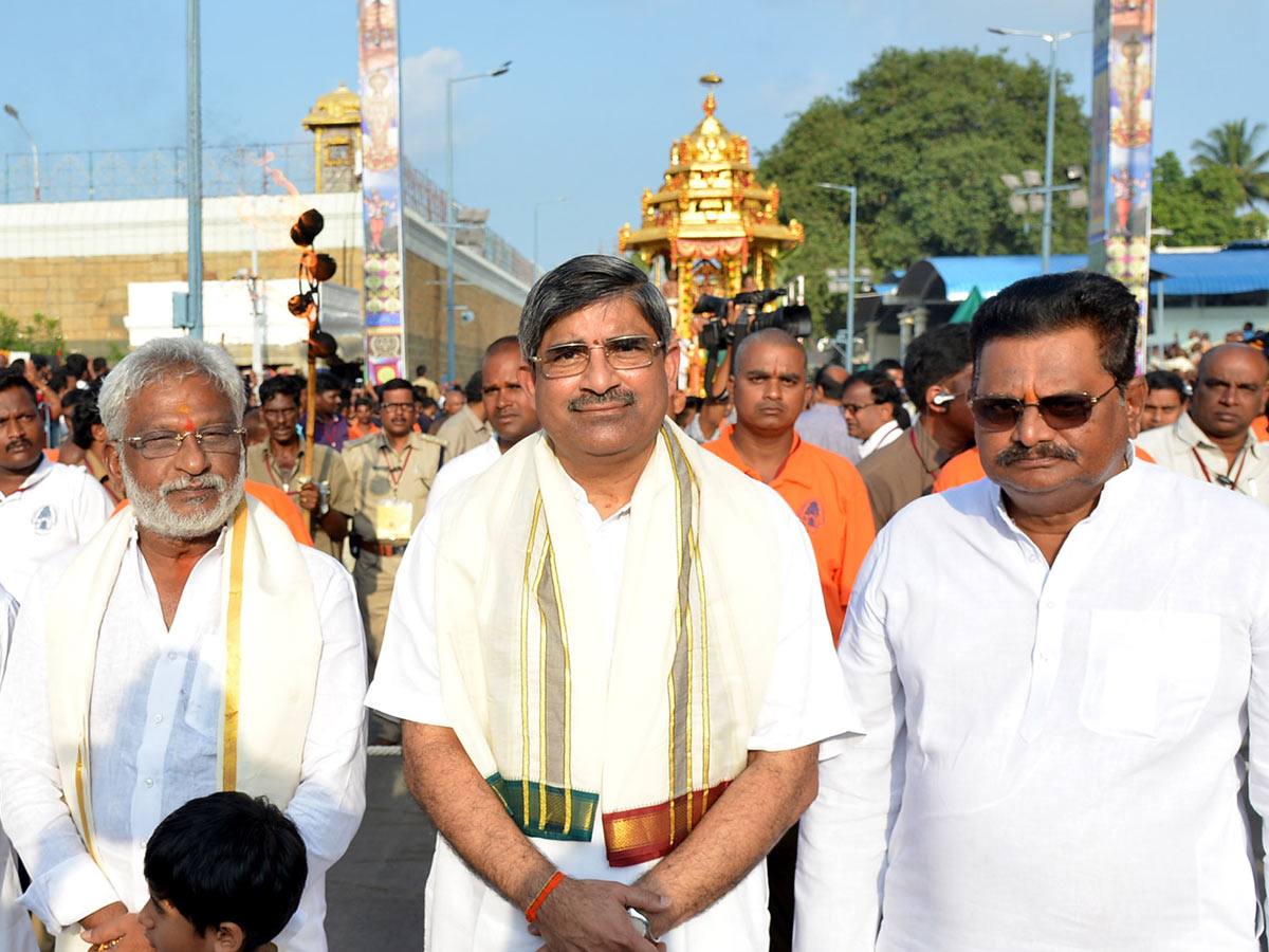 Tirumala Srivari Brahmotsavam Garuda Vaahana Seva Photo Gallery - Sakshi13