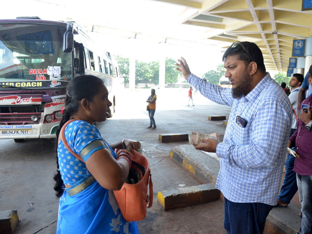 Telangana RTC strike - Sakshi6