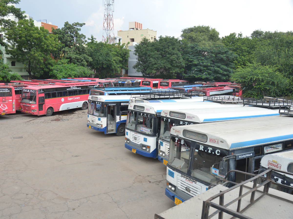 Telangana RTC strike - Sakshi16