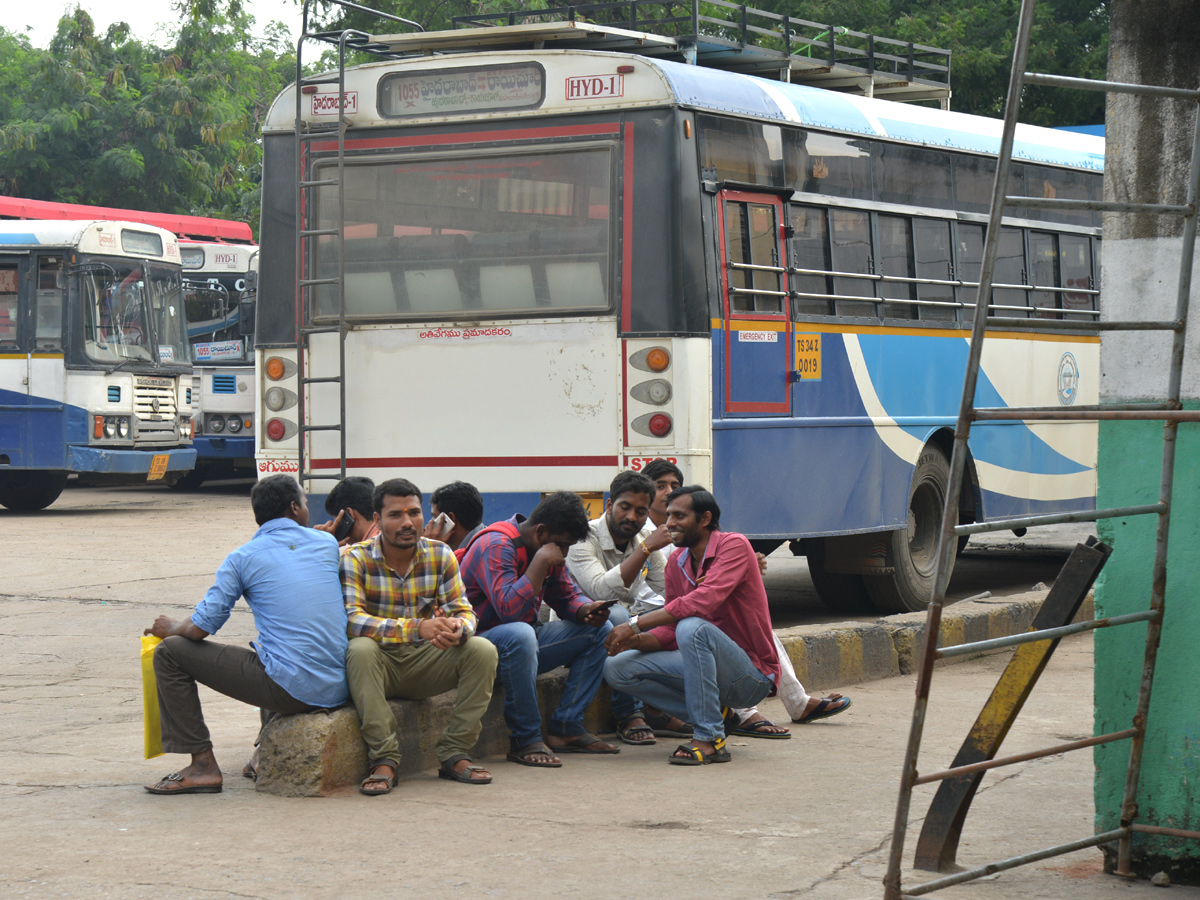 Telangana RTC strike - Sakshi17