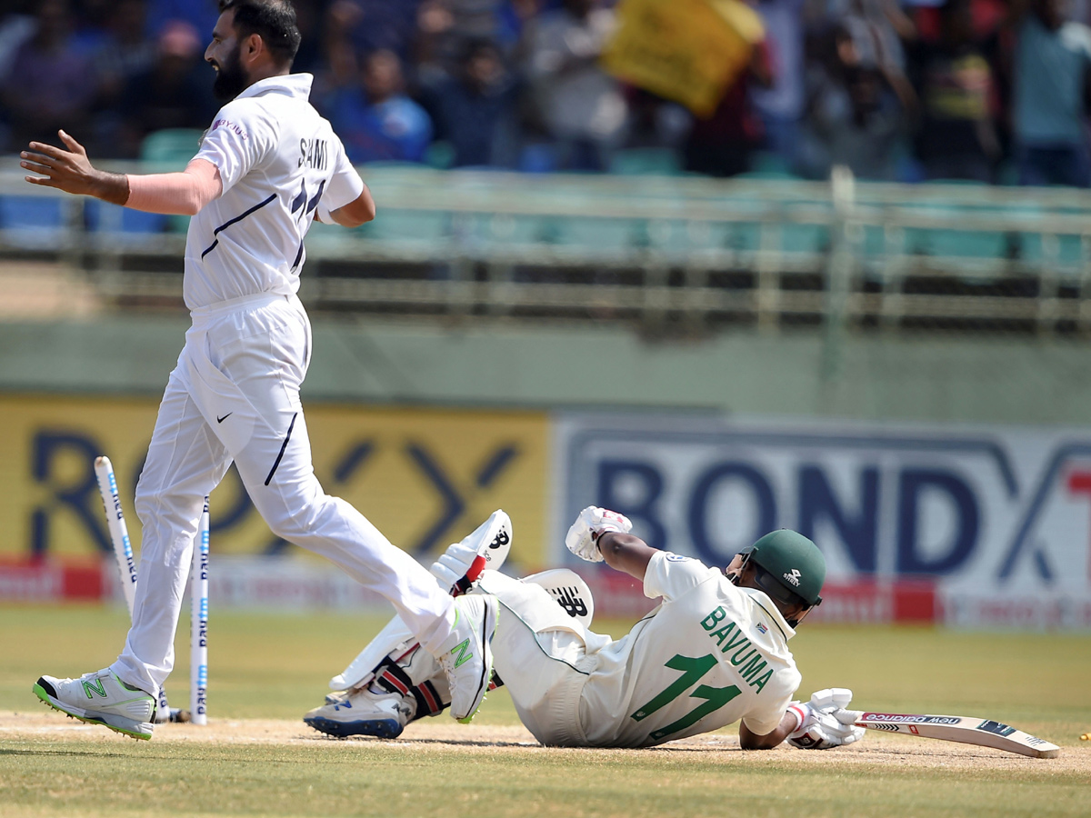  India beat South Africa by 203 runs Photo Gallery - Sakshi6