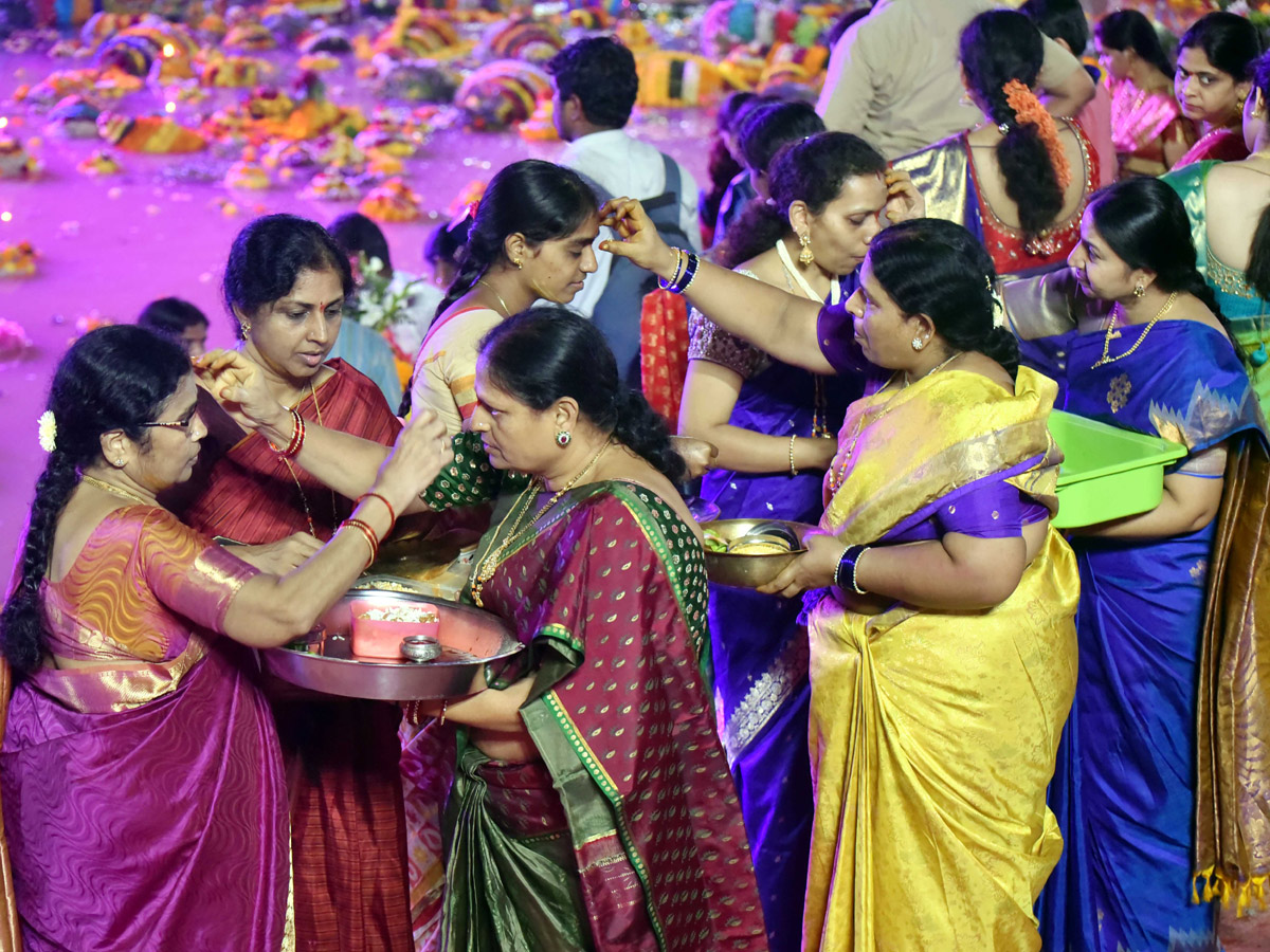 Bathukamma Celebrations 2019 At Telangana Photo Gallery - Sakshi11