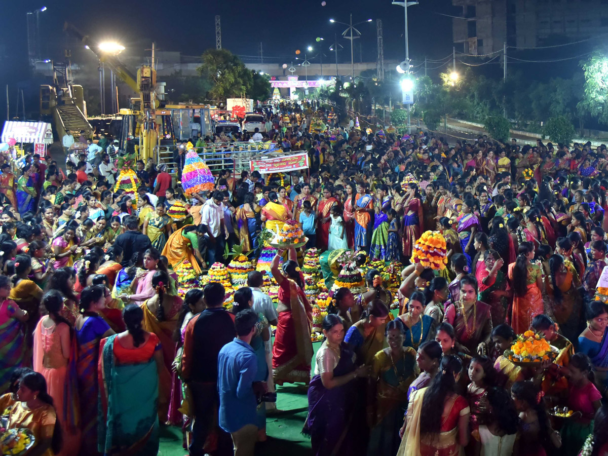 Bathukamma Celebrations 2019 At Telangana Photo Gallery - Sakshi16