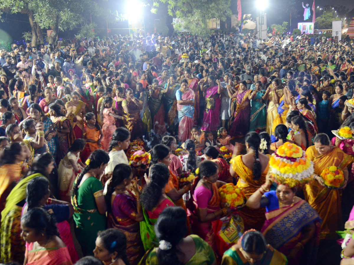 Bathukamma Celebrations 2019 At Telangana Photo Gallery - Sakshi30