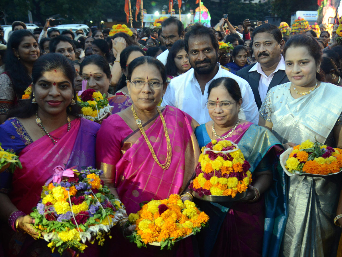 Bathukamma Celebrations 2019 At Telangana Photo Gallery - Sakshi31