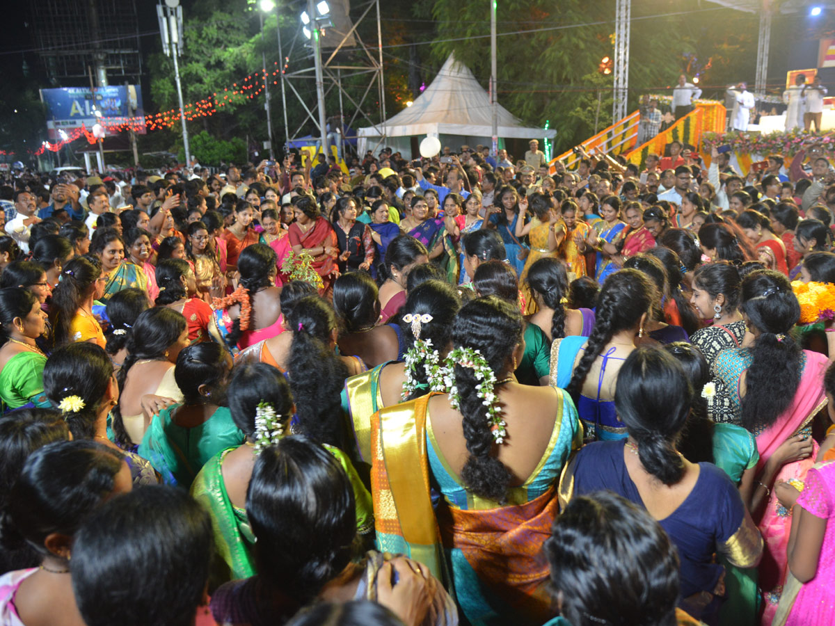 Bathukamma Celebrations 2019 At Telangana Photo Gallery - Sakshi36