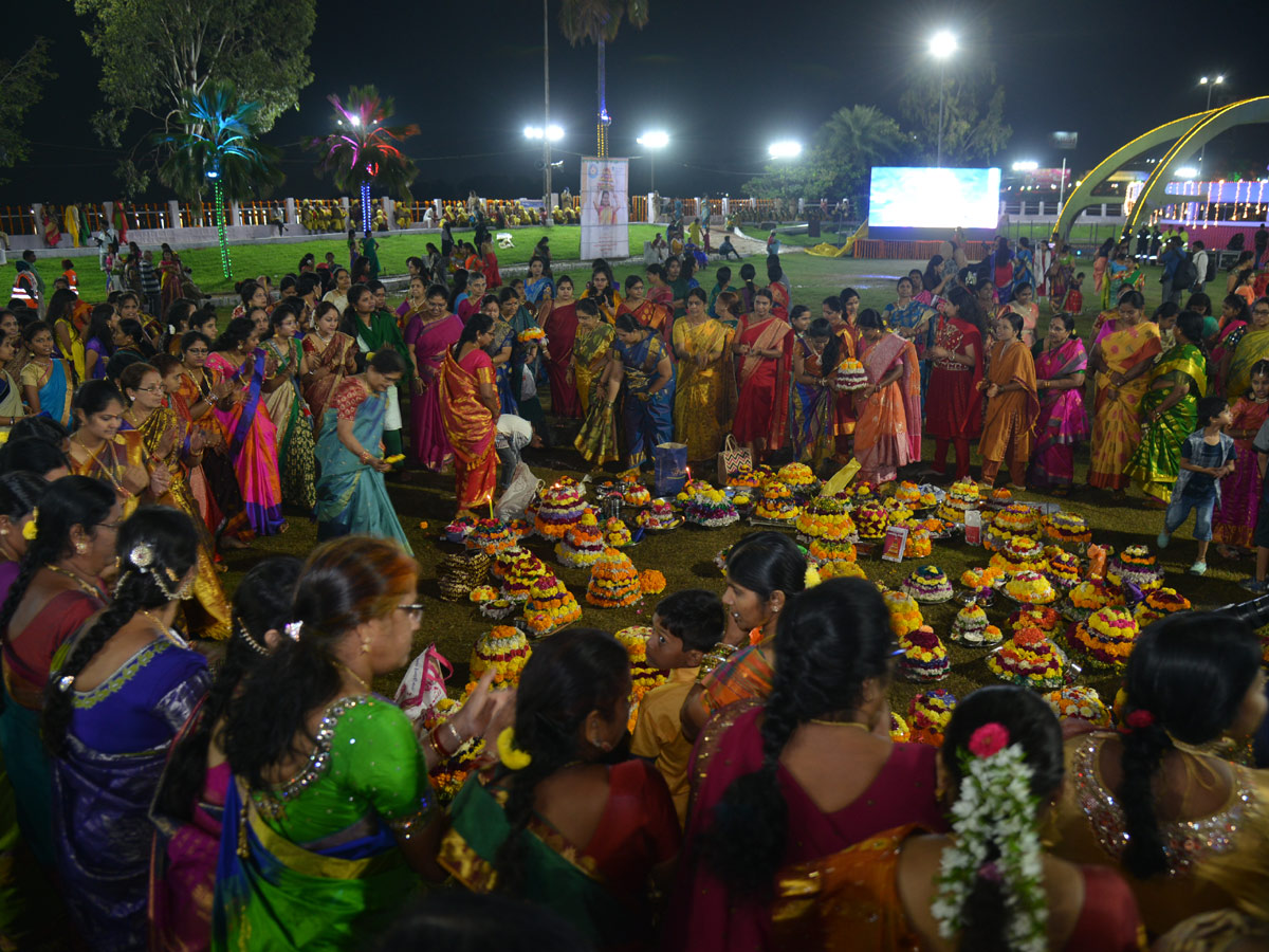 Bathukamma Celebrations 2019 At Telangana Photo Gallery - Sakshi37