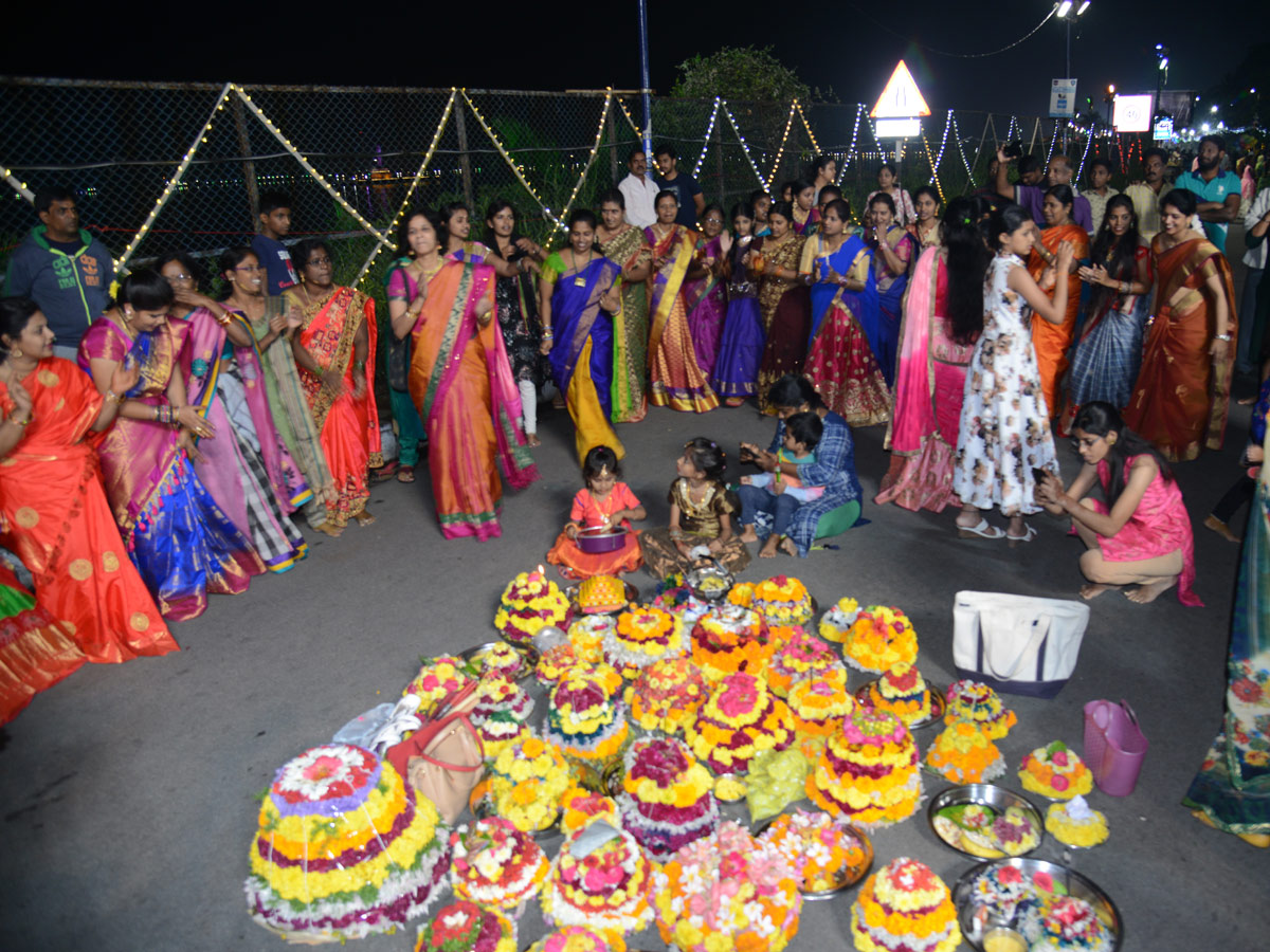 Bathukamma Celebrations 2019 At Telangana Photo Gallery - Sakshi47