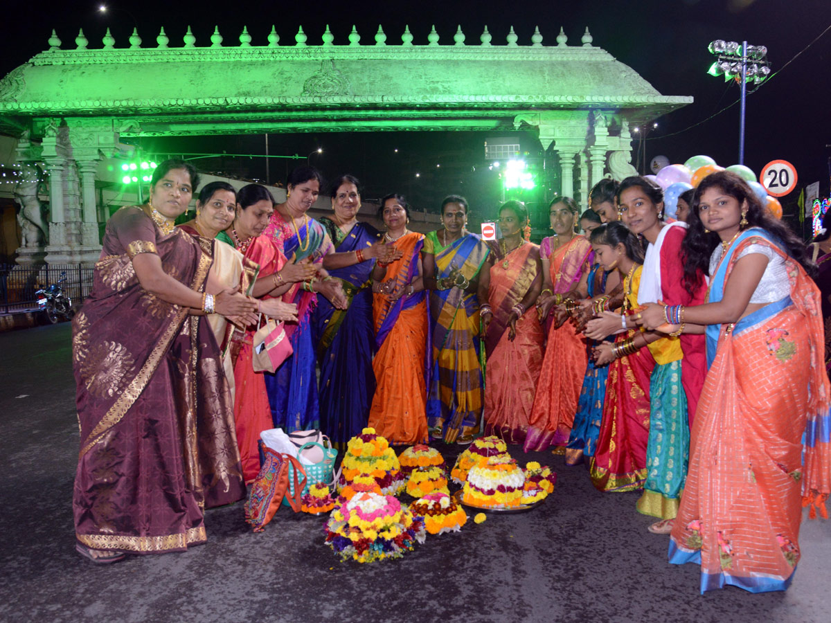 Bathukamma Celebrations 2019 At Telangana Photo Gallery - Sakshi50