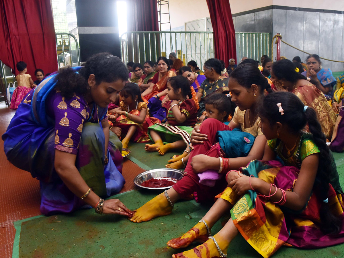 Dasara Festival Celebration At Indrakeeladri in Vijayawada - Sakshi11