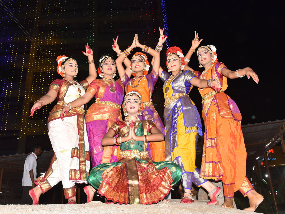 Dasara Festival Celebration At Indrakeeladri in Vijayawada - Sakshi17