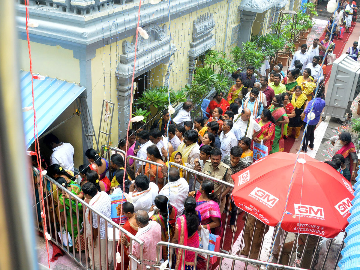 Dasara Festival Celebration At Indrakeeladri in Vijayawada - Sakshi22