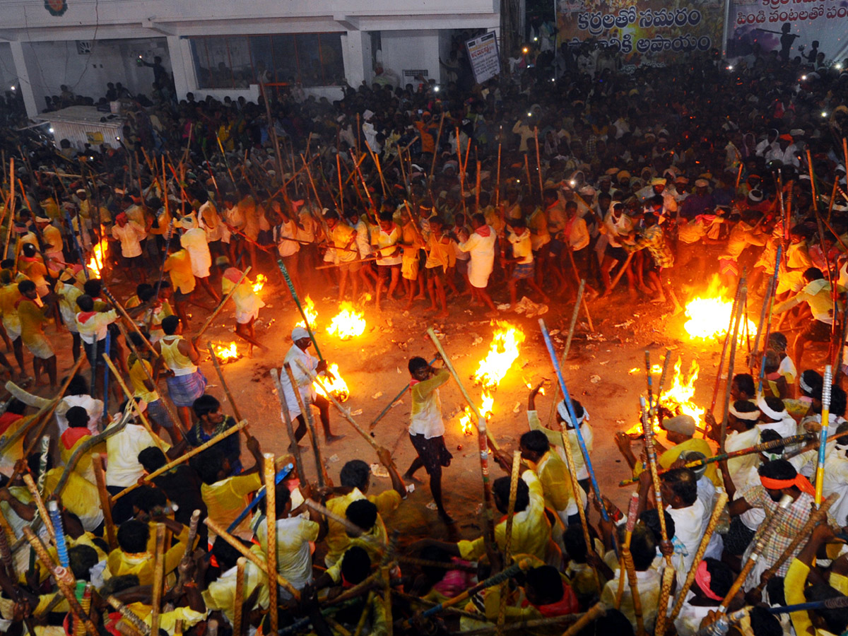 Devaragattu Bunny Utsavam 2019 In Kurnool Photo Gallery - Sakshi33