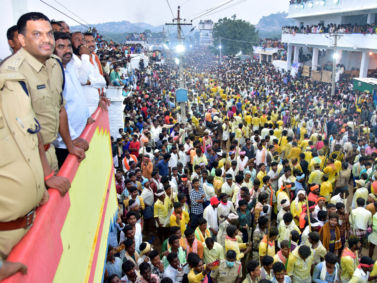 Devaragattu Bunny Utsavam 2019 In Kurnool Photo Gallery - Sakshi9