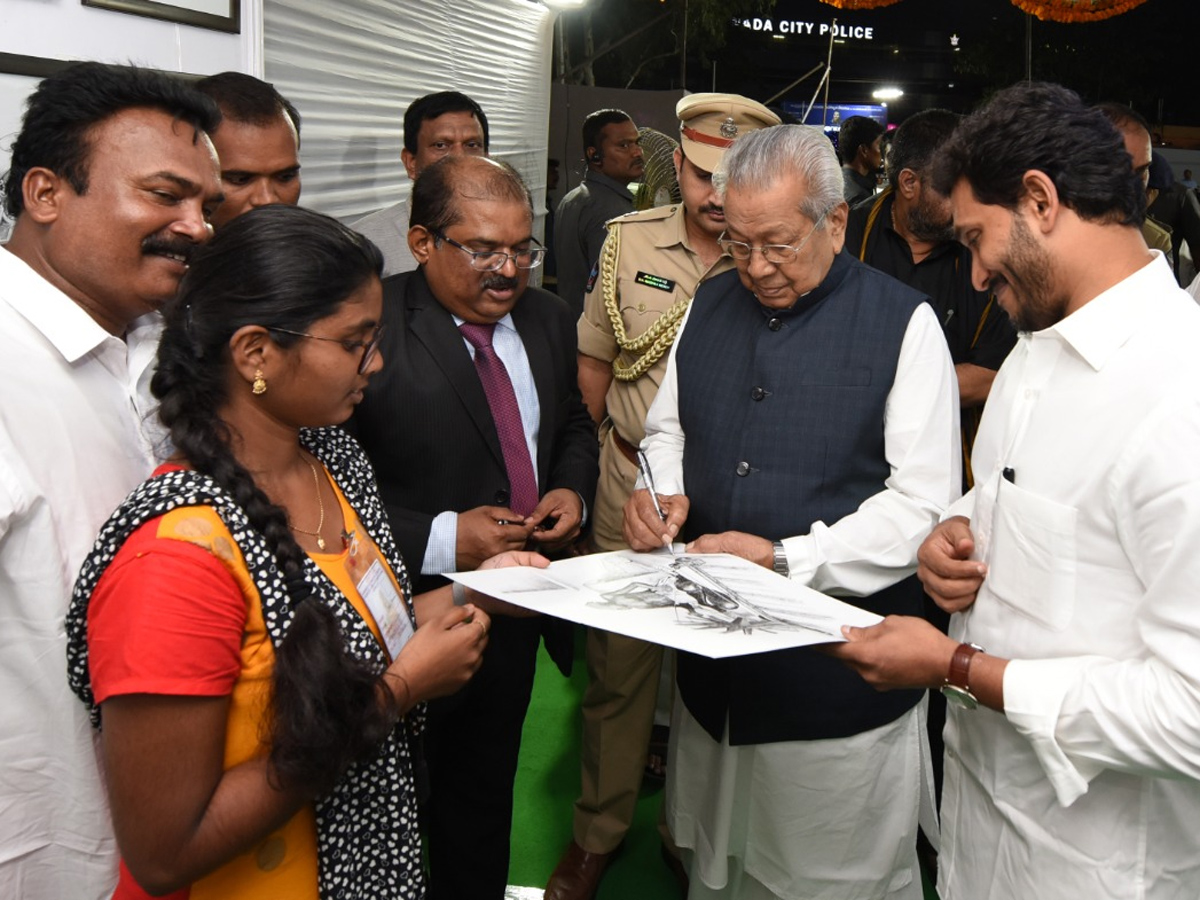 CM YS Jagan Celebrations AP Formation Day in Vijayawada Photo Gallery - Sakshi13