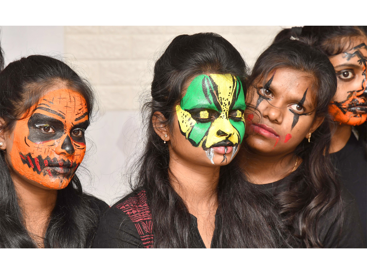 virtuso instute of fashion desing at panjagutta halloween nite Photo Gallery - Sakshi6