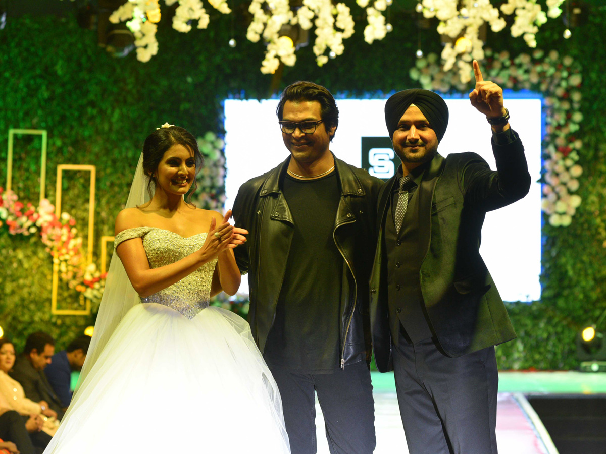 Harbhajan Singh And Geeta Basra Graced The Show Toppers Photo Gallery - Sakshi2